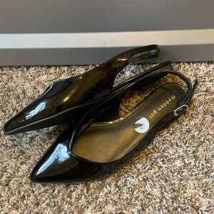 Madden Girl Women's Black Ballet Flats Delaneyy Slingback 8.5